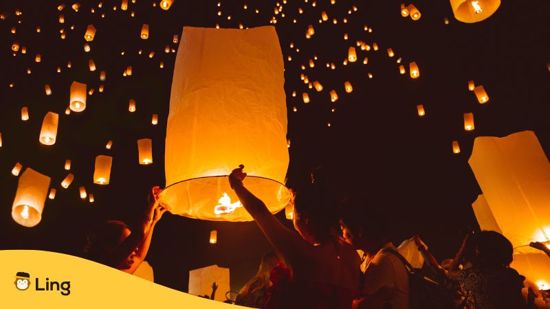 タイのロイクラトン祭り