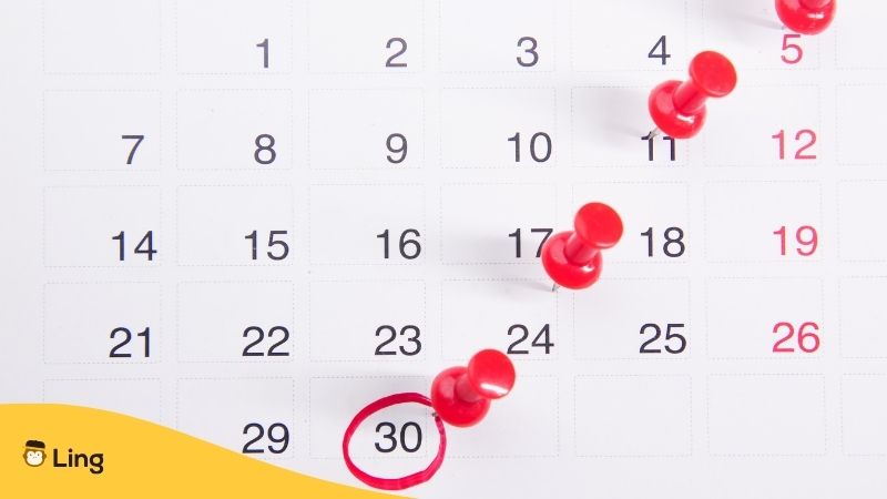 Rote Stecknadeln Auf Einem Kalender