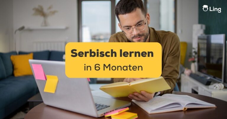 Junger Mann Tut Fleißig Serbisch Lernen In 6 Monaten. Erfahre In Diesem Artikel, Wie Man Das Serbisch Lernen In 6 Monaten Erfolgreich Umsetzt