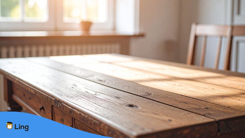 Schöner Alter Holztisch