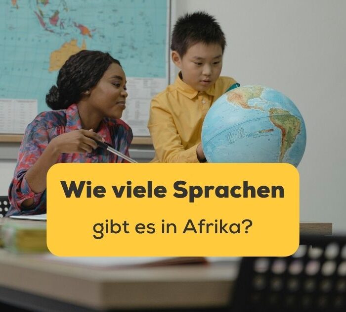 Lehrerin zeigt Schülern, wie viele Sprachen es in Afrika gibt?