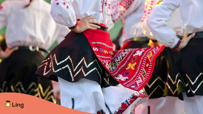 Bulgarischer Volkstanz.